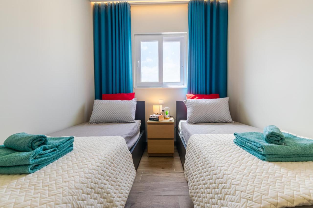 New Spacious Apartment With Amazing View Bugibba 圣保罗湾城 外观 照片